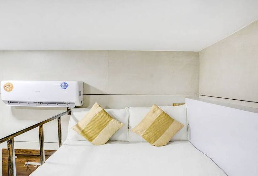 Номер Deluxe, Rooms Dadar Near Station