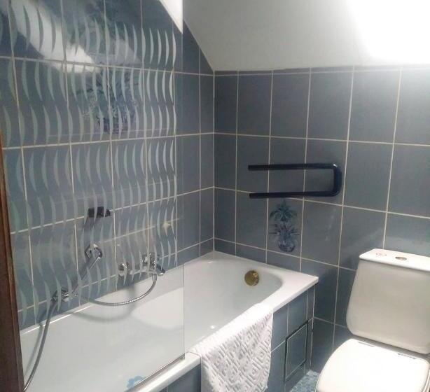 Номер Basic, Hostellerie De La Chapelle