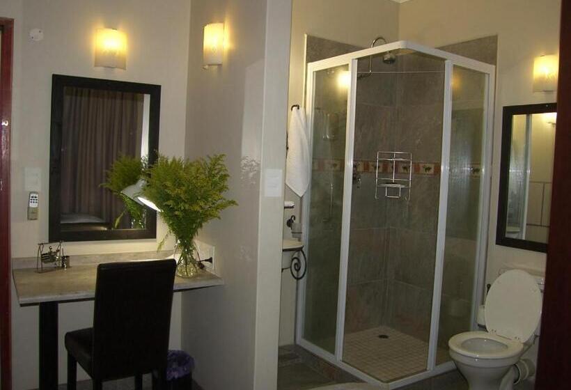 سوییت خانوادگی, The Travel Inn Durban