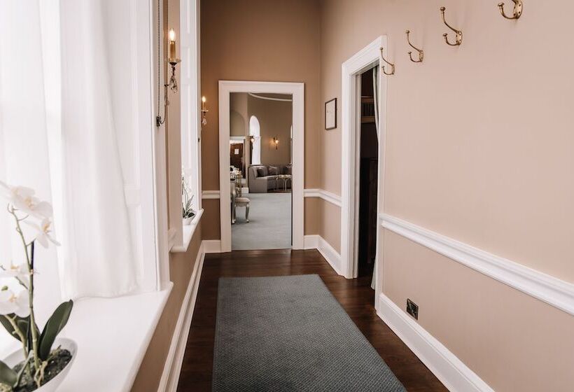 스위트, Hawkstone Hall Hotel & Gardens