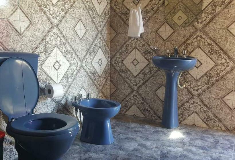 Quarto Familiar Banheiro Compartilhado, Posada El Abuelo