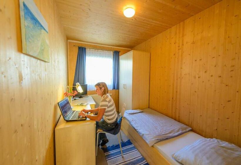 اتاق استاندارد یک نفره, Gästehaus Aquilin