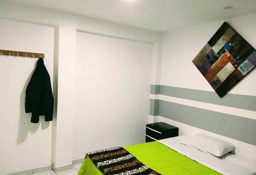 اتاق استاندارد, Hostal Lima Norte