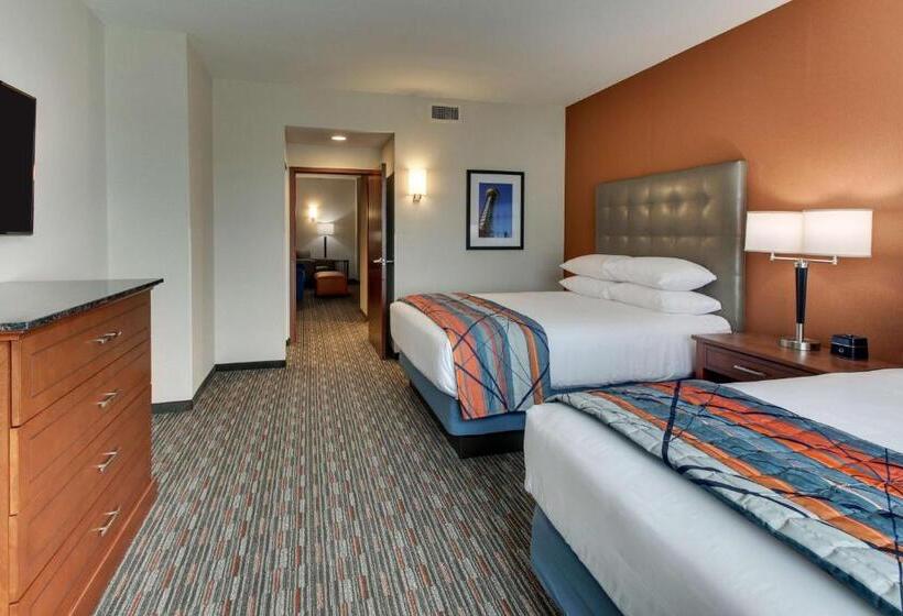 סוויטה מותאמת לאדם עם מוגבלויות, Drury Inn & Suites Knoxville West