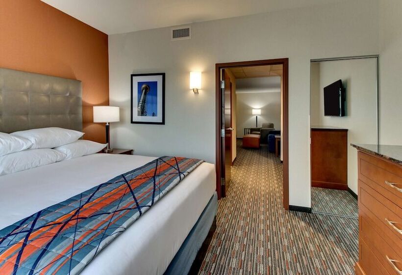 Номер Deluxe, Drury Inn & Suites Knoxville West