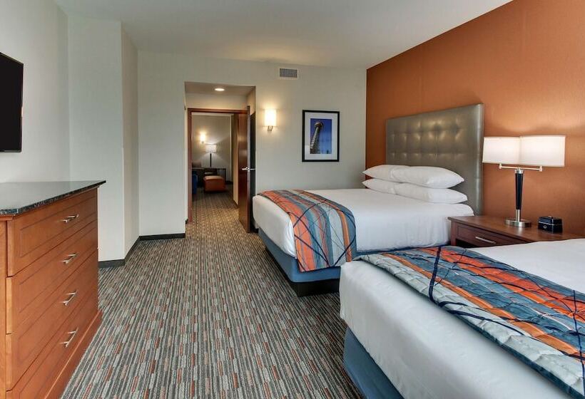 סוויטה מותאמת לאדם עם מוגבלויות, Drury Inn & Suites Knoxville West