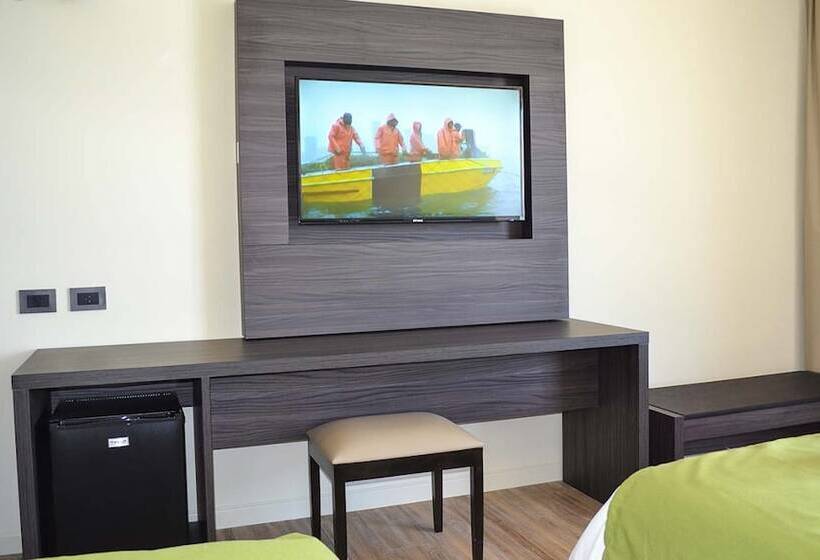 اتاق سوپریور سه تخته, Oscar Lescano   All Inclusive