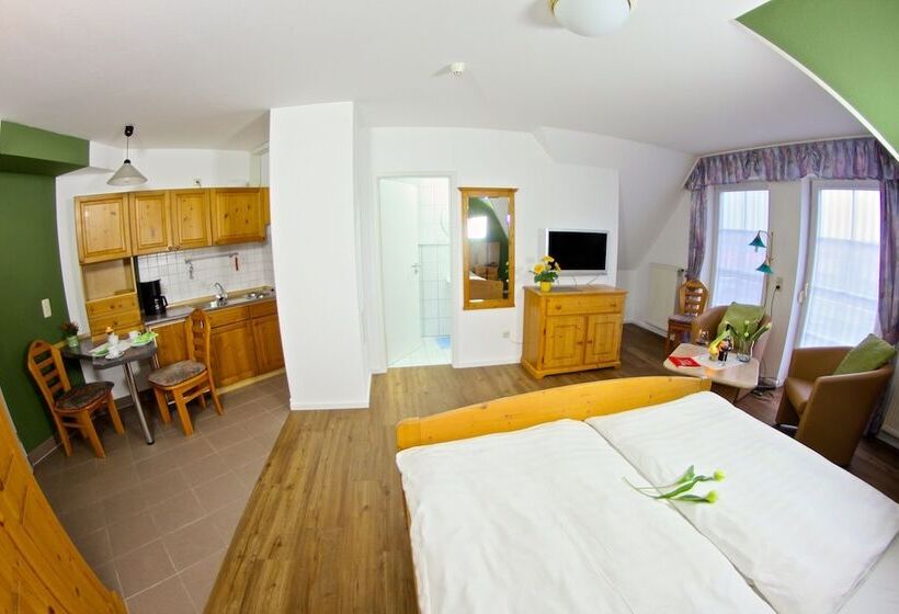 Номер Стандарт, Landhotel Jagdschloss