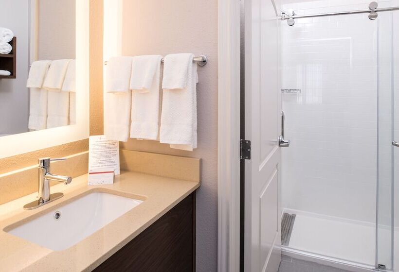 סוויטה מותאמת לאדם עם מוגבלויות, Staybridge Suites   Pecos, An Ihg