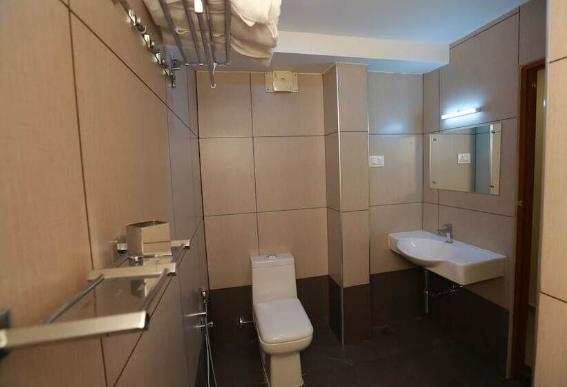 身障者適用スイートルーム, The Crescent Suites