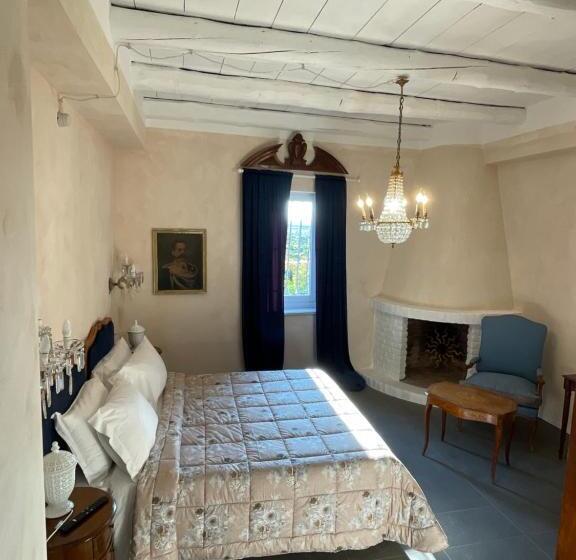 Стандартный Номер Кровать Кинг, Antica Villa Cuneo  Guest House   B&b E Non Un Hotel A Cuneo