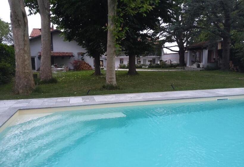 Номер Economy, Antica Villa Cuneo  Guest House   B&b E Non Un Hotel A Cuneo