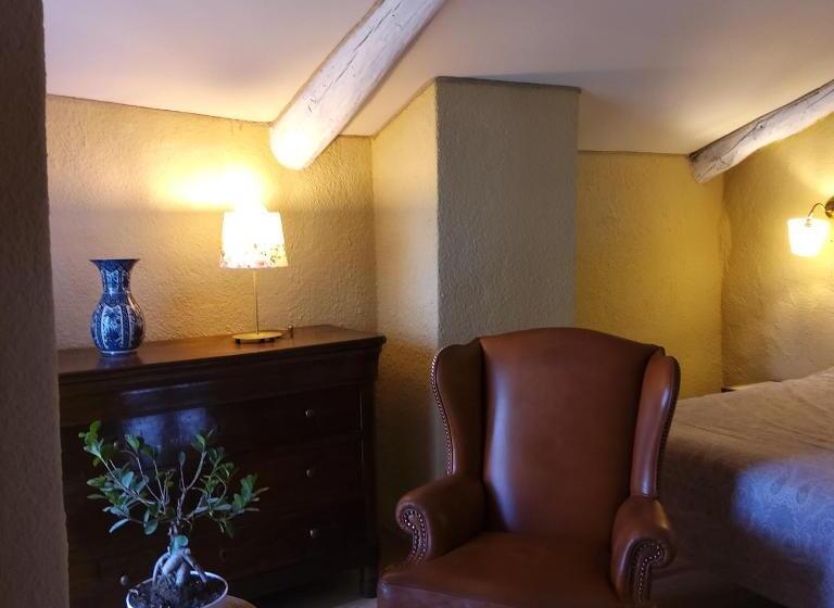Семейный Номер Вид на Сад, Antica Villa Cuneo  Guest House   B&b E Non Un Hotel A Cuneo