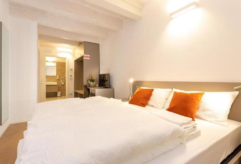اتاق استاندارد, Locanda Le Due Travi