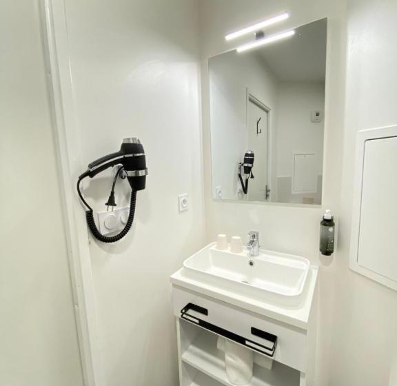 Студия Стандарт, All Suites Appart Hôtel Massy Palaiseau