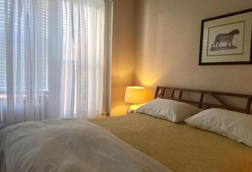 Апартаменты 1 Спальня, Bisbee Brownstone Suites