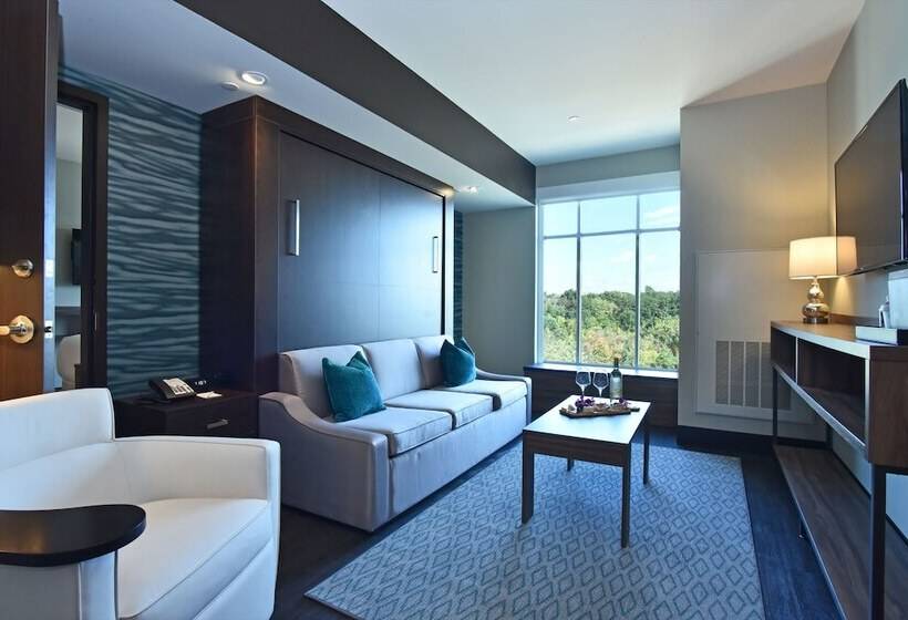 Номер Deluxe Кровать Кинг, Bally S Twin River Lincoln Casino &