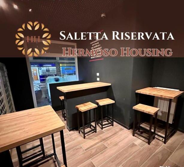 اتاق لوکس, Hh Hermoso Housing Alessandria