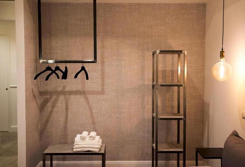 اتاق استاندارد, Mixage Living