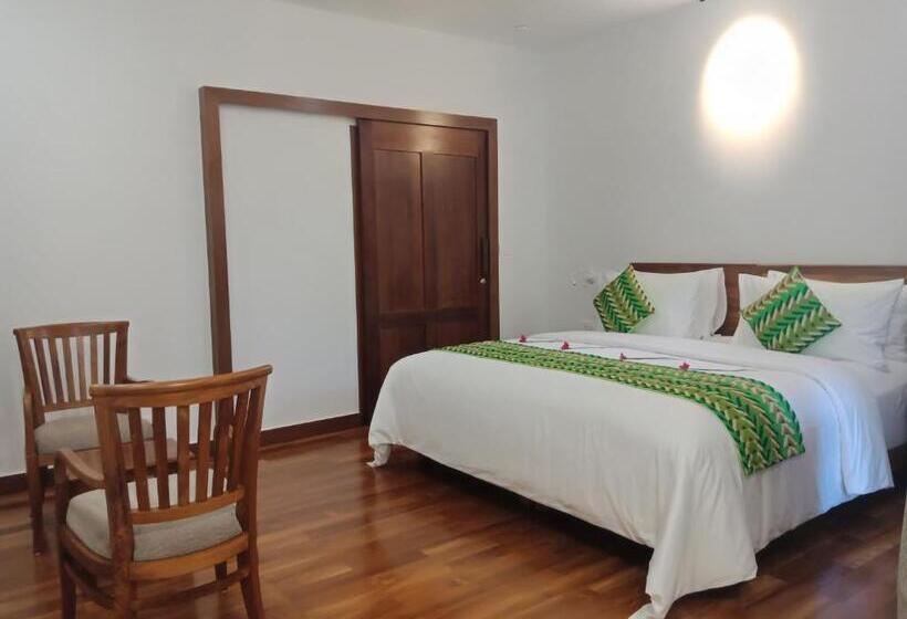 חדר דלוקס עם מרפסת, The Ayur Villa