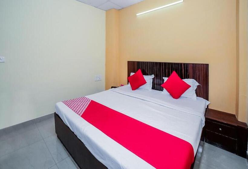 Трехместный Номер Классика, Oyo 14658 Shree Ambe Tara Guest House