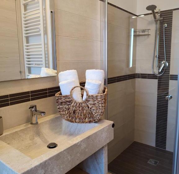 اتاق لوکس, B&b Fradama' Holiday