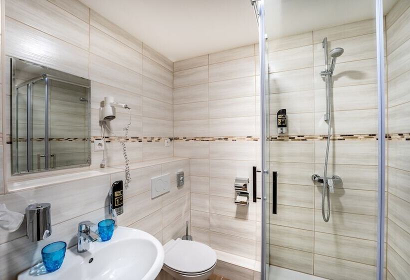 스탠다드 룸, Aspire Castillo Reutlingen, Trademark Collection By Wyndham