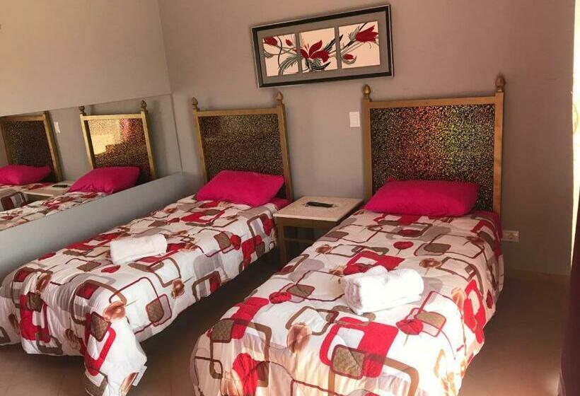 标准间带阳台, Prince Hotel Fier