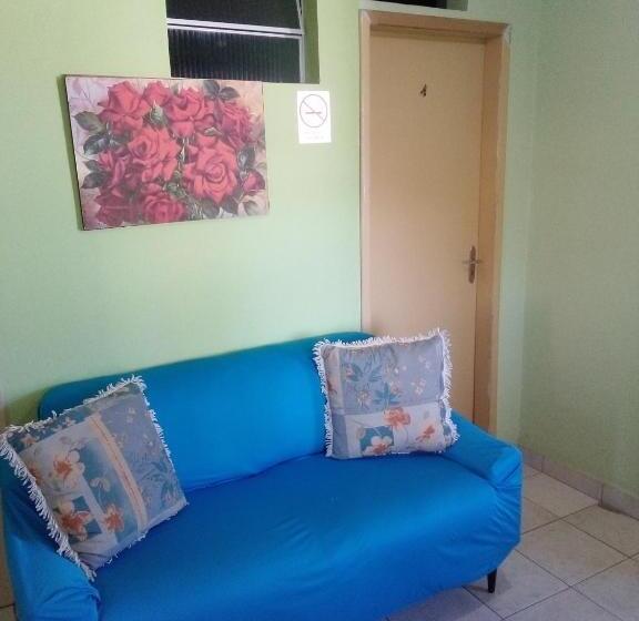 سوییت, Pousada Reis Guarujá