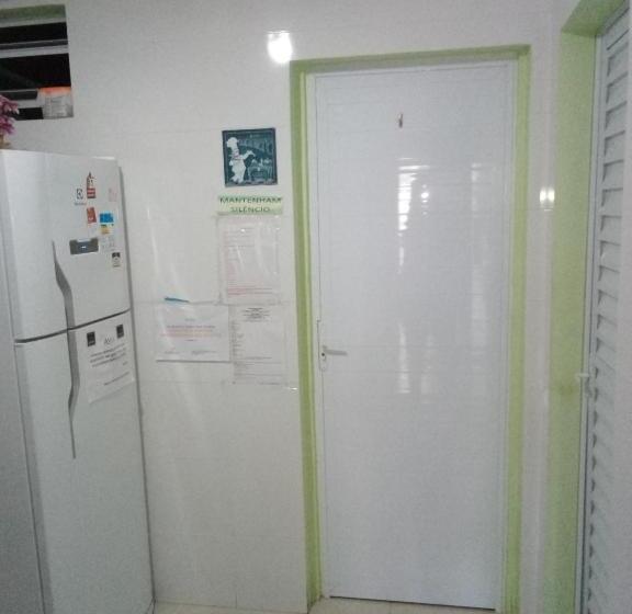 اتاق استاندارد سه نفره, Pousada Reis Guarujá