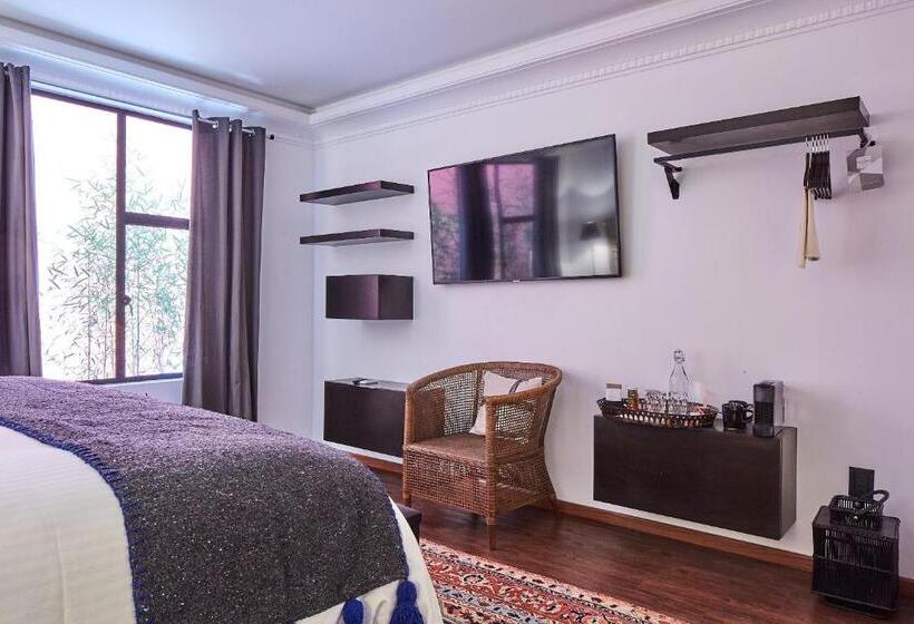 Люкс Повышенной Комфортности, Orchid House Polanco