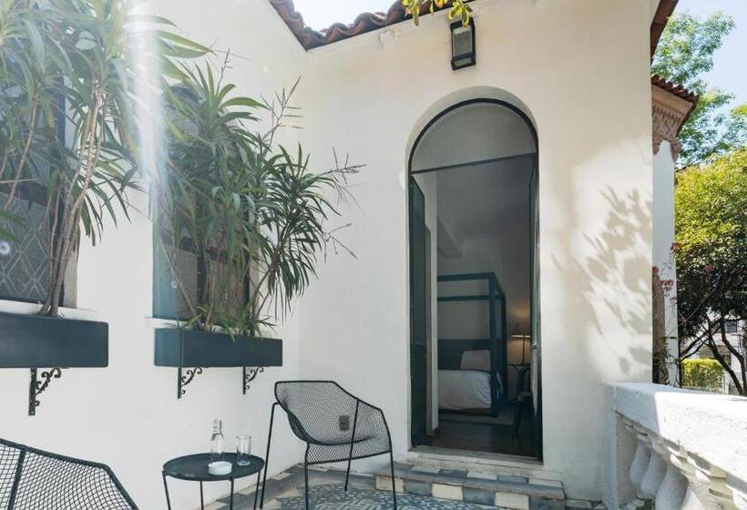 Люкс Повышенной Комфортности, Orchid House Polanco