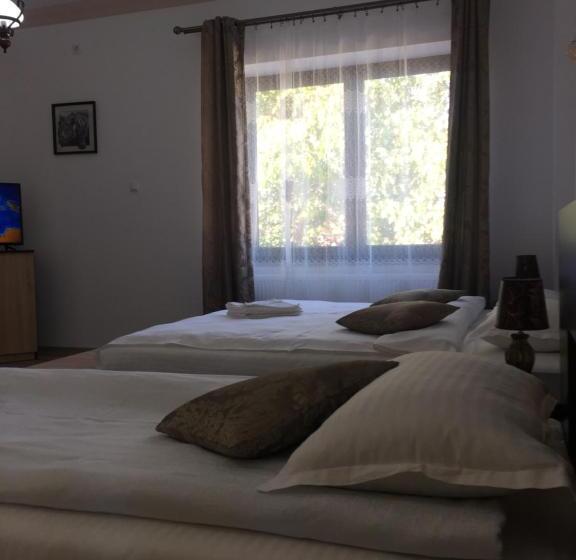 Номер Стандарт Трехместный, Vila Lion
