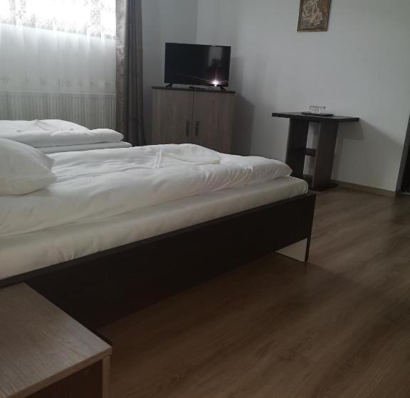 Семейный Номер, Vila Lion