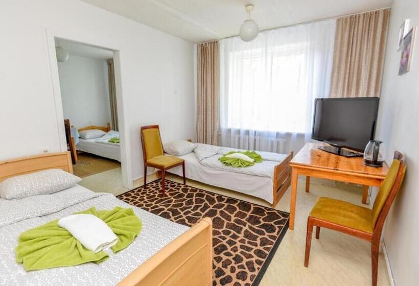 Economy Quadruple Room, Guest House Simona