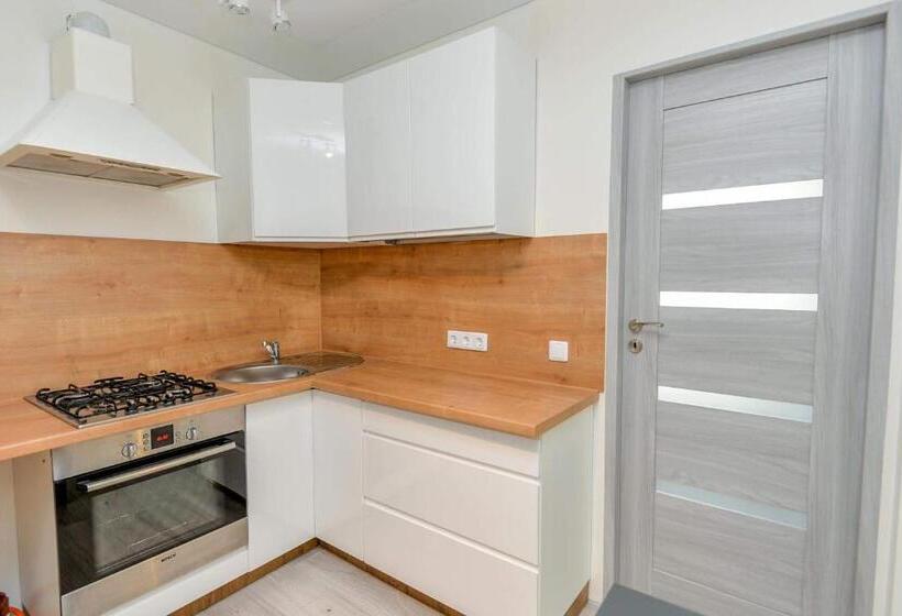 اتاق سوپریور سه تخته, Guest House Simona