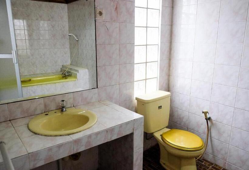 Люкс, Reddoorz Plus Near Jalan Baru Bogor