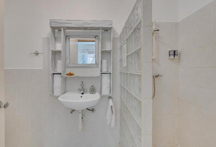 آپارتمان 1 خوابه با چشم‌انداز باغ, Tropical Divers Resort