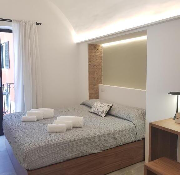 اتاق استاندارد با بالکن, I 26 Gradini Capri