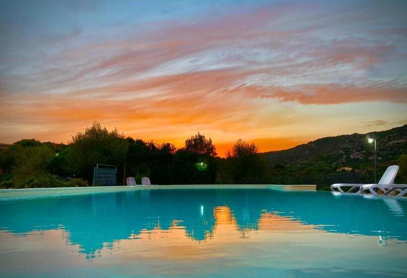 سوییت جونیور, Casagliana Suite Resort