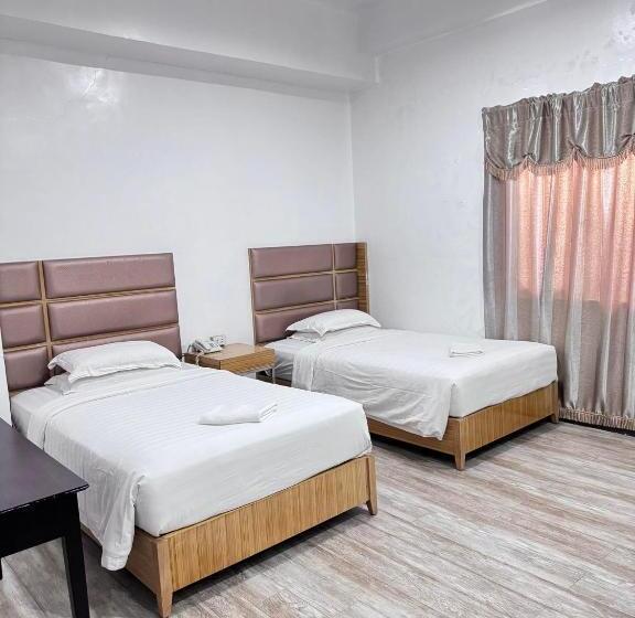 디럭스 룸, Jeamco Royal Hotel   Palawan
