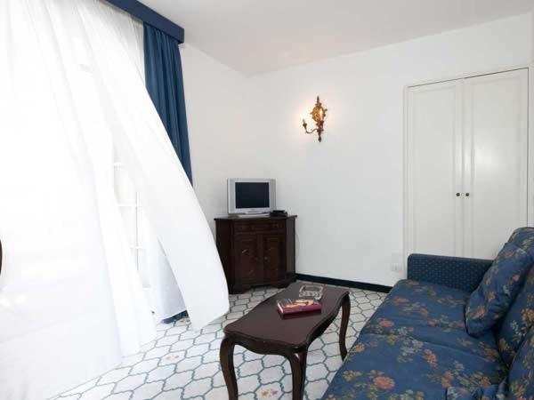 آپارتمان 1 خوابه, Residence Villa Igea Capri