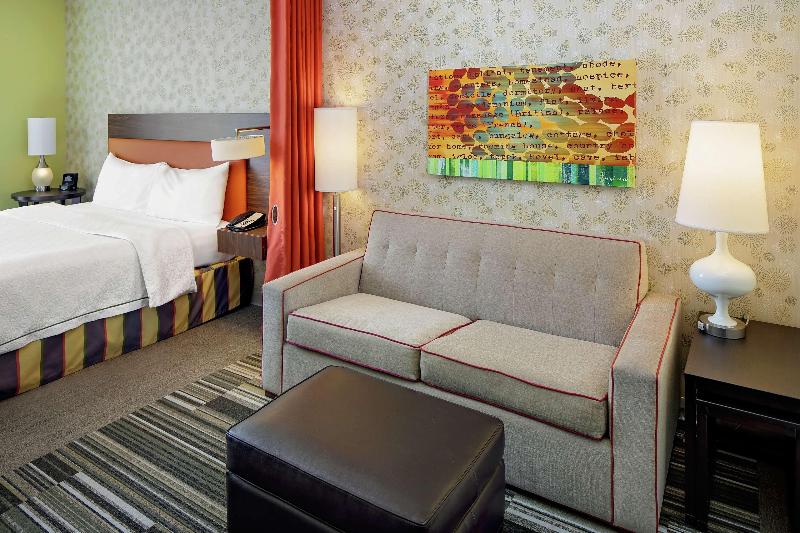 Номер Deluxe, Room V @ Jalan Sultanah Near Bus Stop Batu Pahat