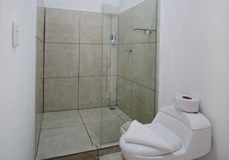 اتاق خانوادگی, Hostel Cattleya   Monteverde, Costa Rica