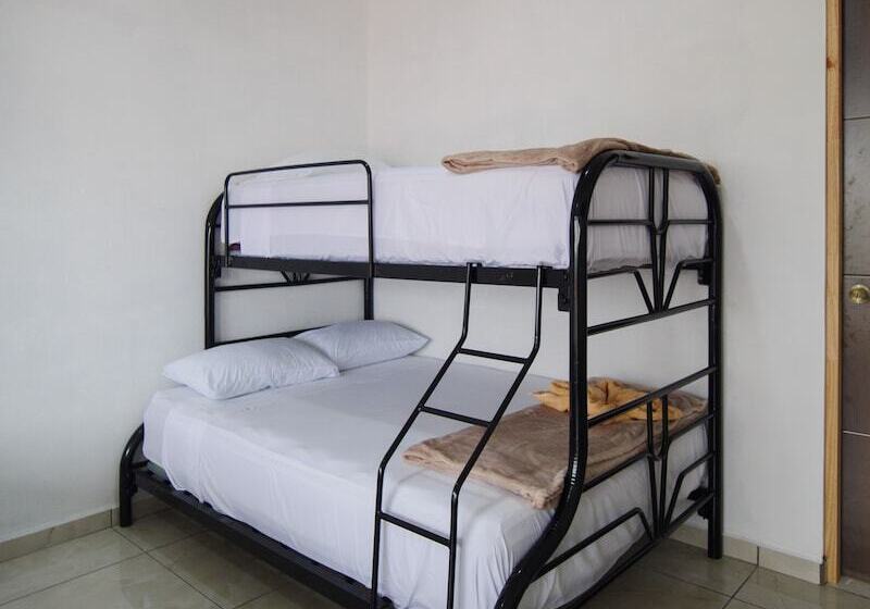 اتاق خانوادگی, Hostel Cattleya   Monteverde, Costa Rica