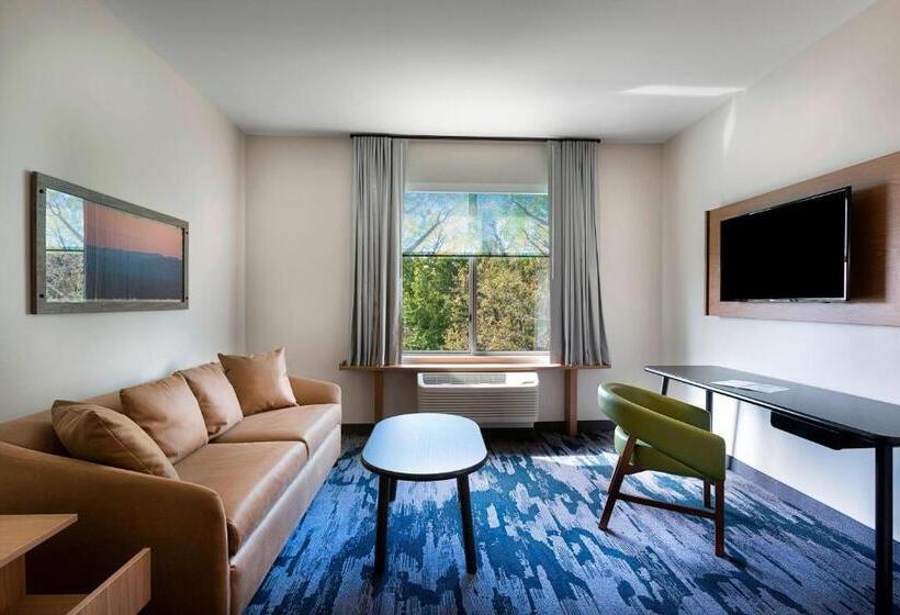 Люкс Кровать Кинг, Fairfield Inn & Suites By Marriott Shelby