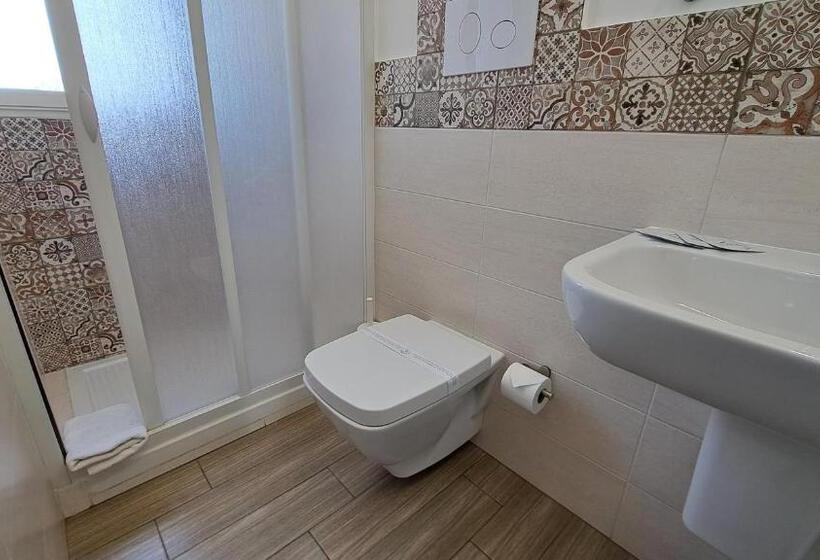四人标准间, Le Due Sicilie B&b