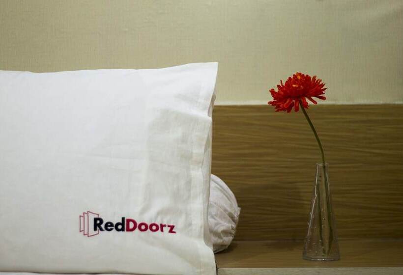 Номер Economy, Reddoorz Plus @ Pogung Raya