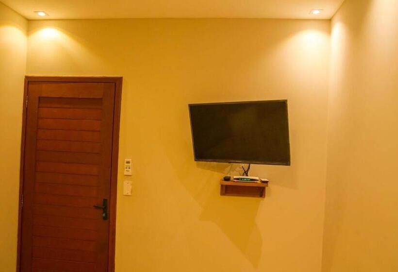 스위트, Surfcore House