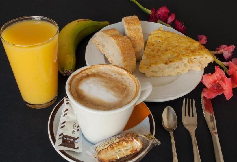 Номер Стандарт Индивидуальный, Hostal Bar Restaurante La Fuente